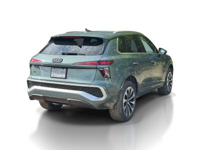 2026 Audi Q3 S line