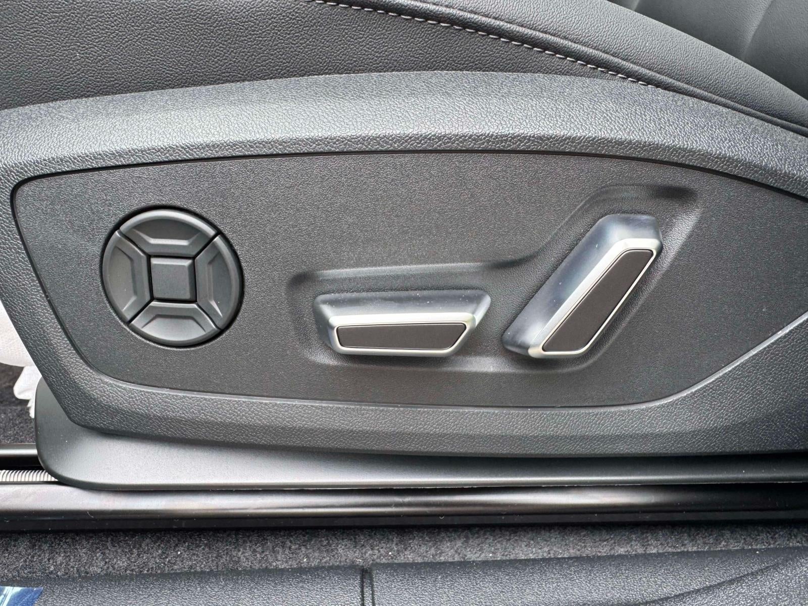 2026 Audi Q3 S line