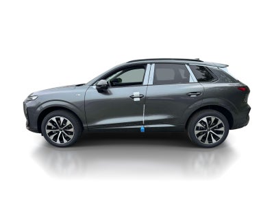 2026 Audi Q3 S line