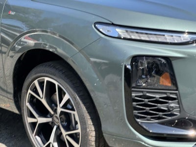 2026 Audi Q3 S line