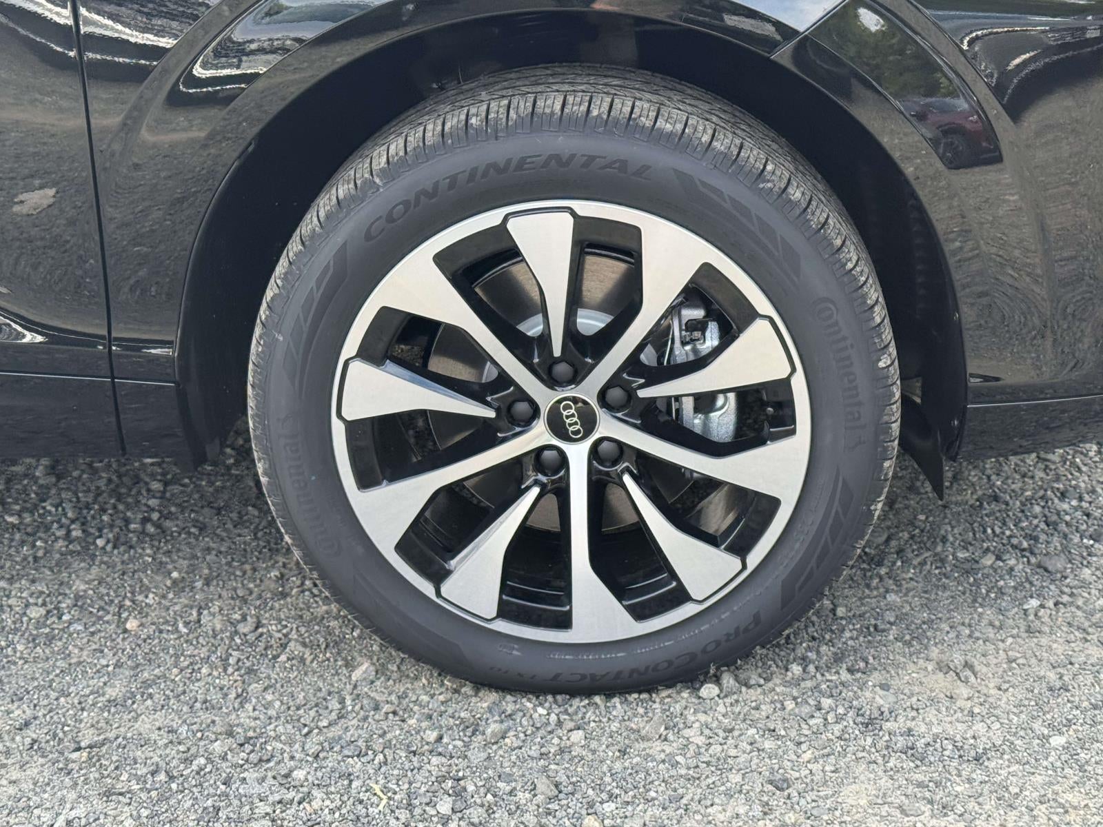 2026 Audi Q3 S line