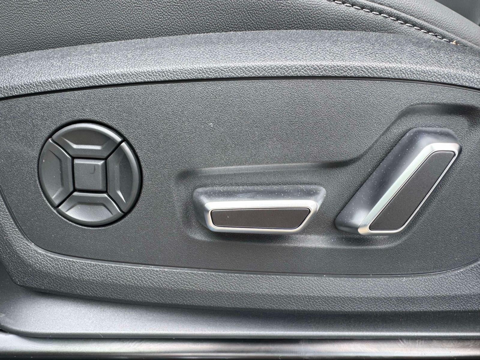 2026 Audi Q3 S line