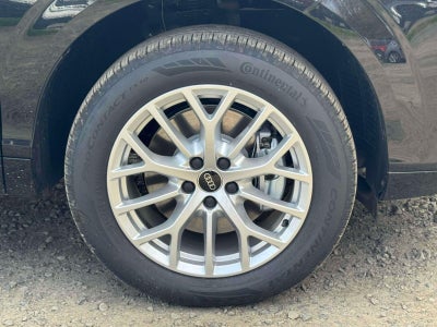 2026 Audi Q3 S line