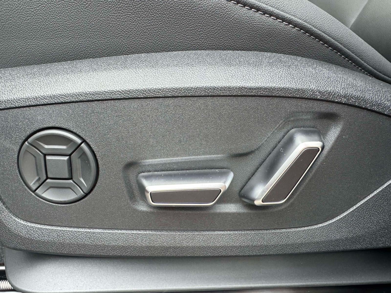 2026 Audi Q3 S line