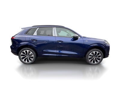 2026 Audi Q3 S line