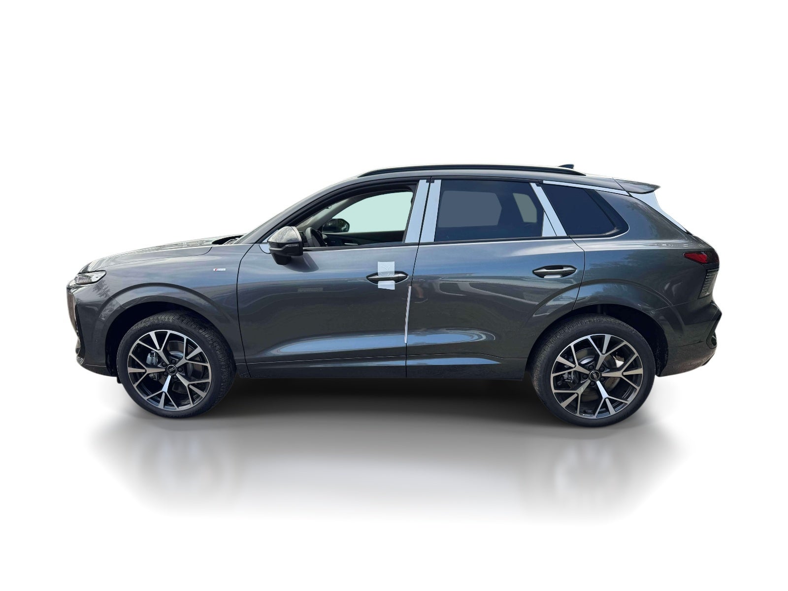 2026 Audi Q3 S line
