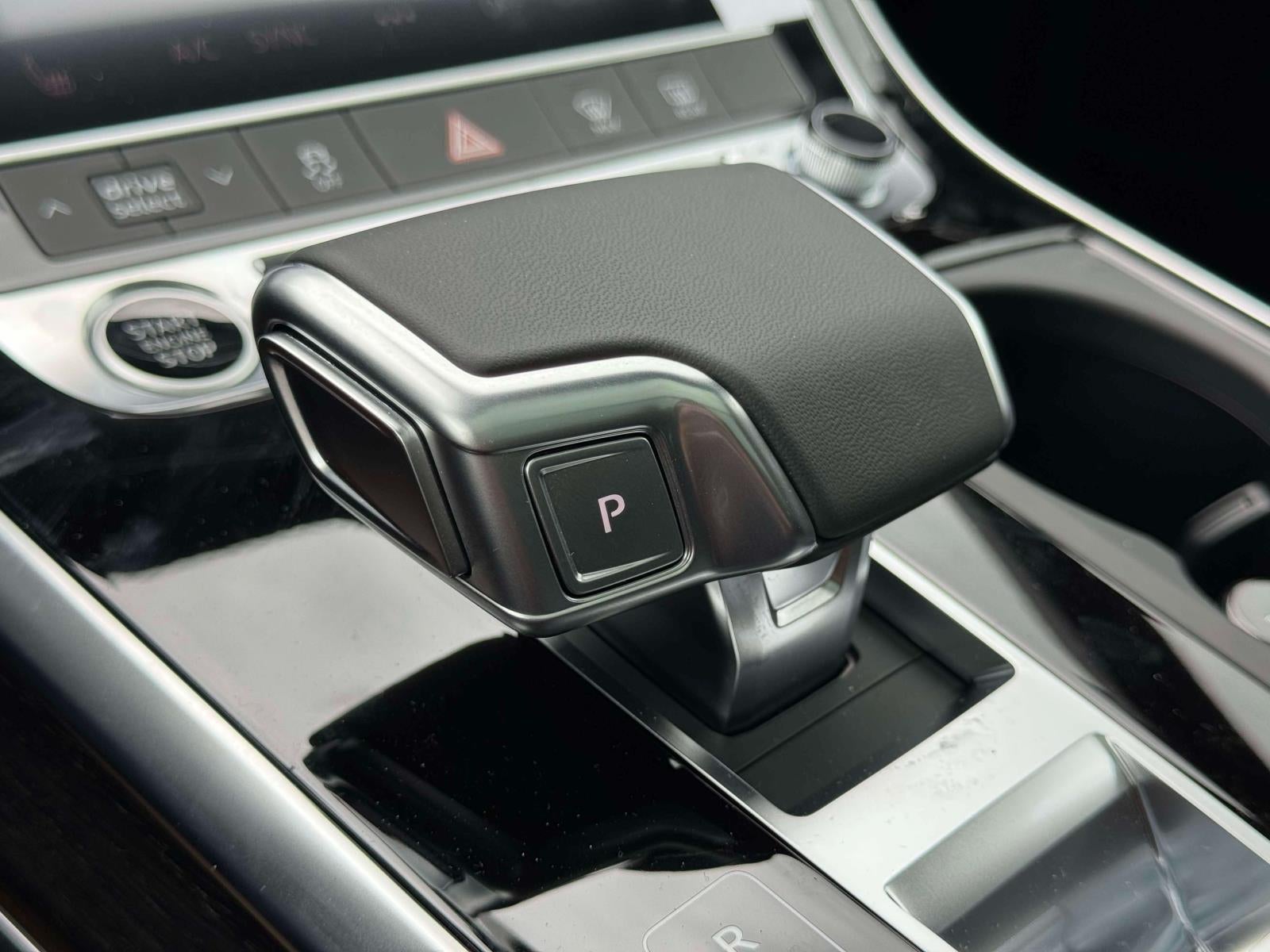 2026 Audi Q7 45 Premium