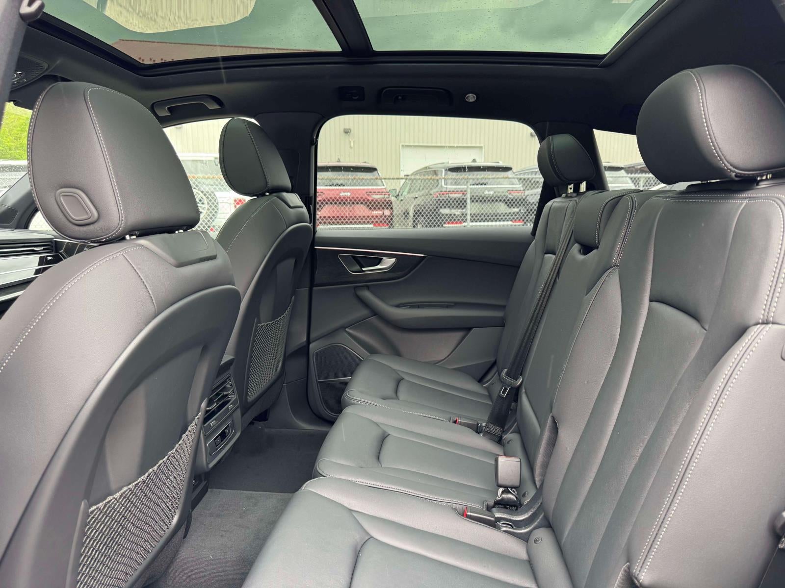 2026 Audi Q7 45 Premium