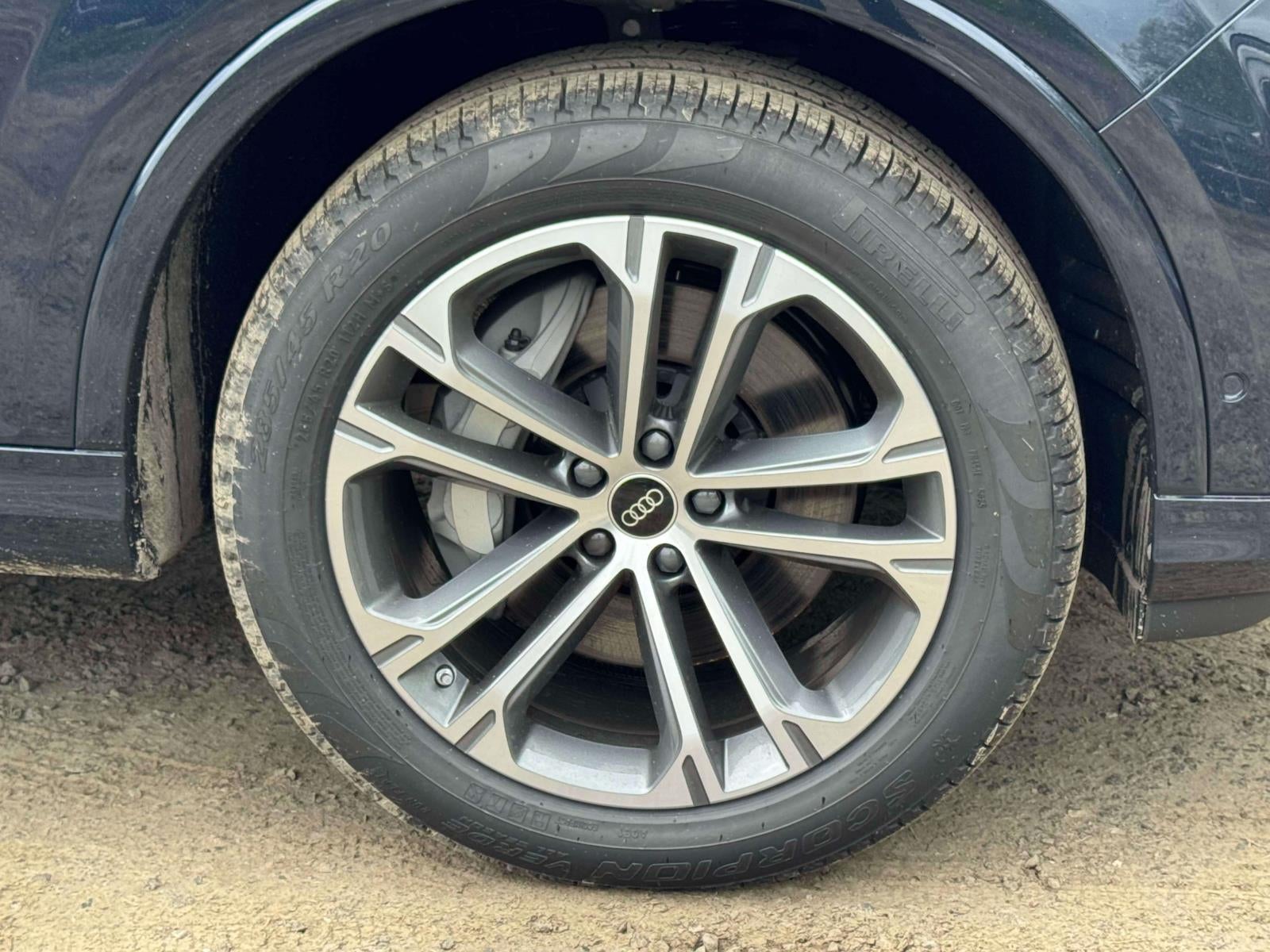2026 Audi Q7 45 Premium