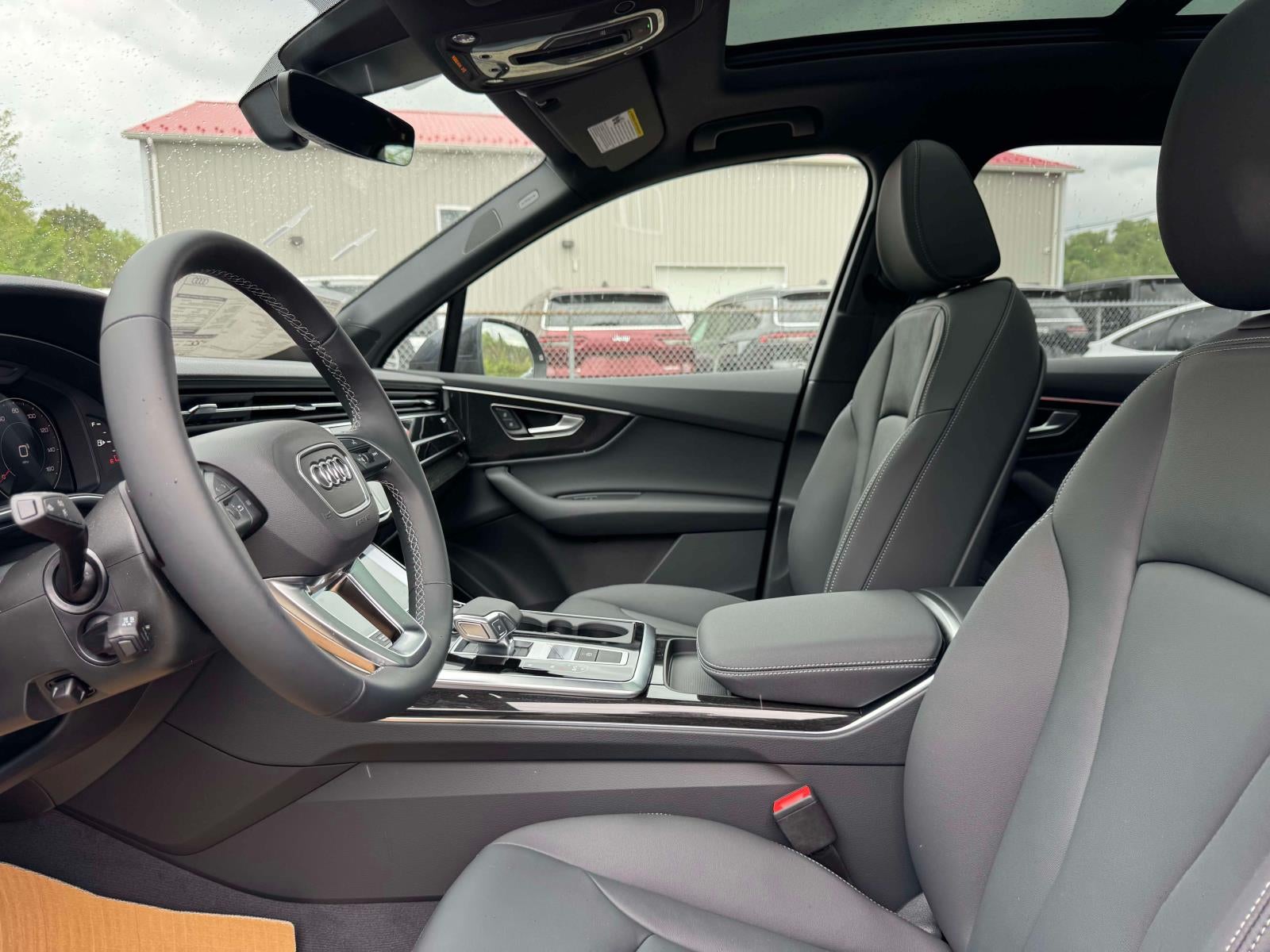 2026 Audi Q7 45 Premium