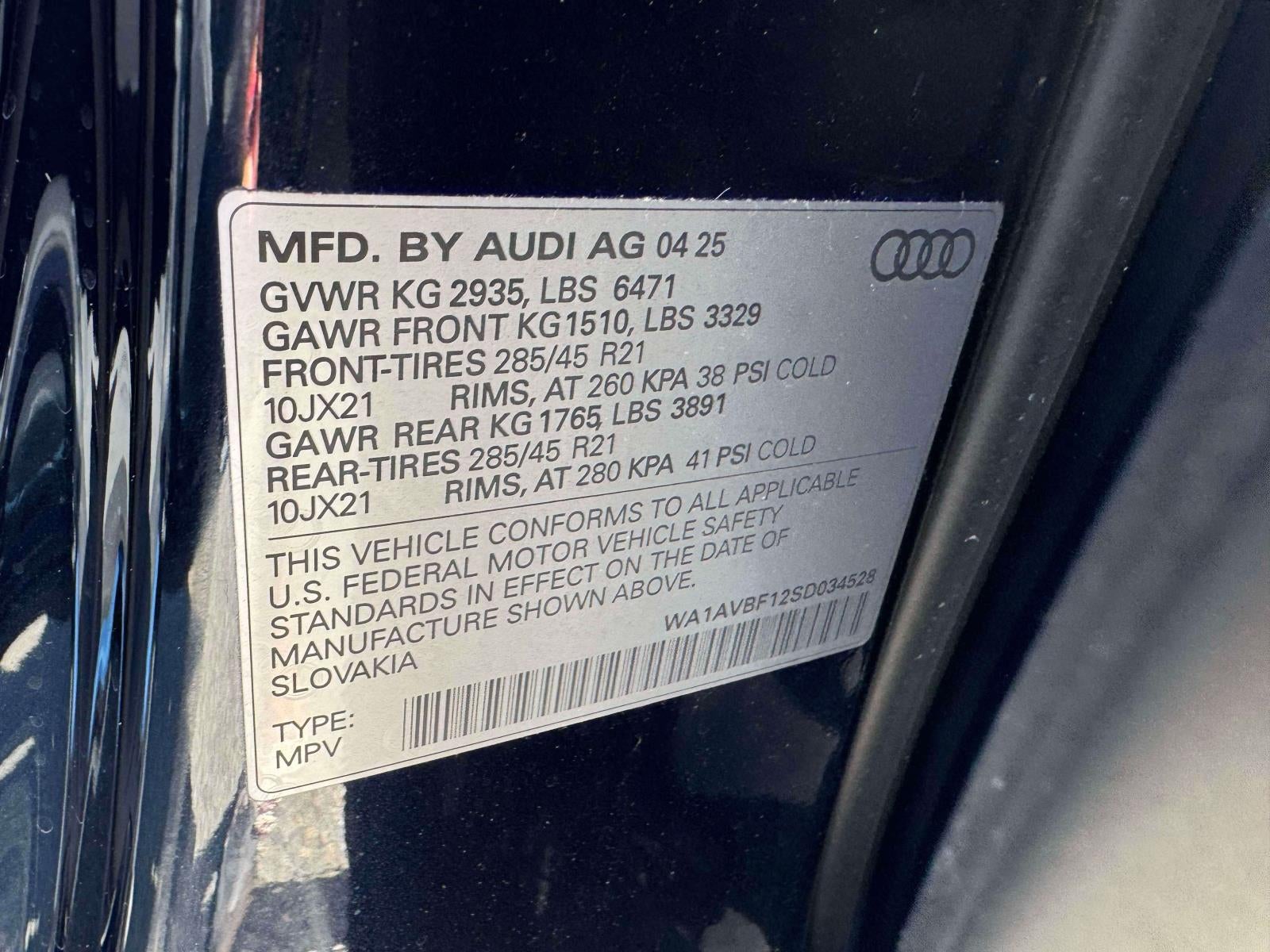 2025 Audi Q8 55 Premium