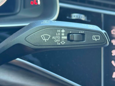 2025 Audi Q8 55 Premium