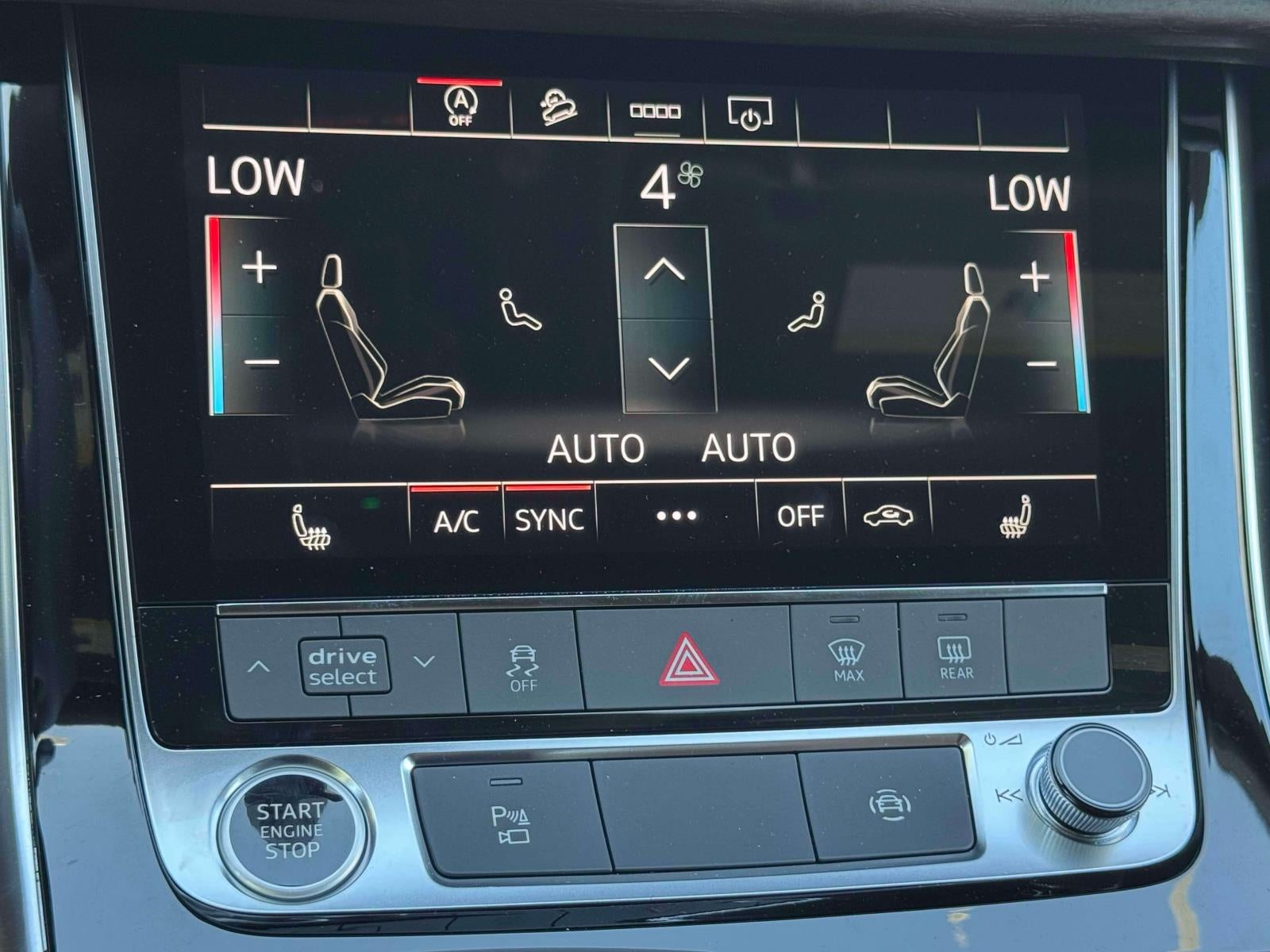 2025 Audi Q8 55 Premium