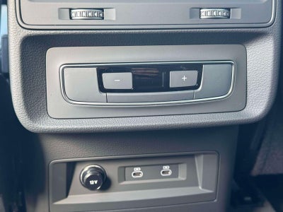 2025 Audi Q8 55 Premium