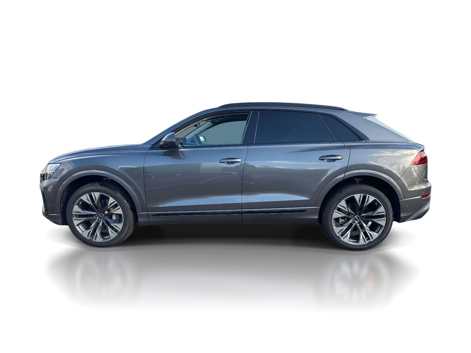 2025 Audi Q8 55 Premium