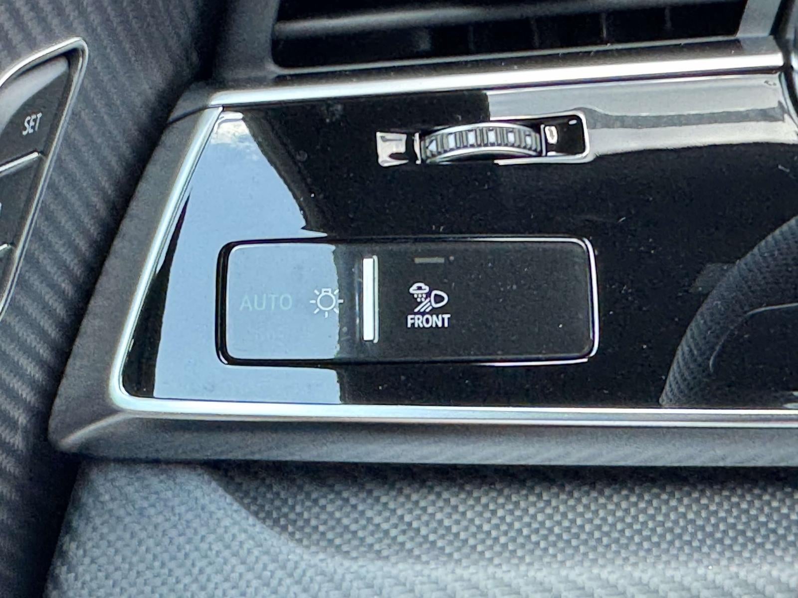 2026 Audi SQ8 4.0T Premium Plus