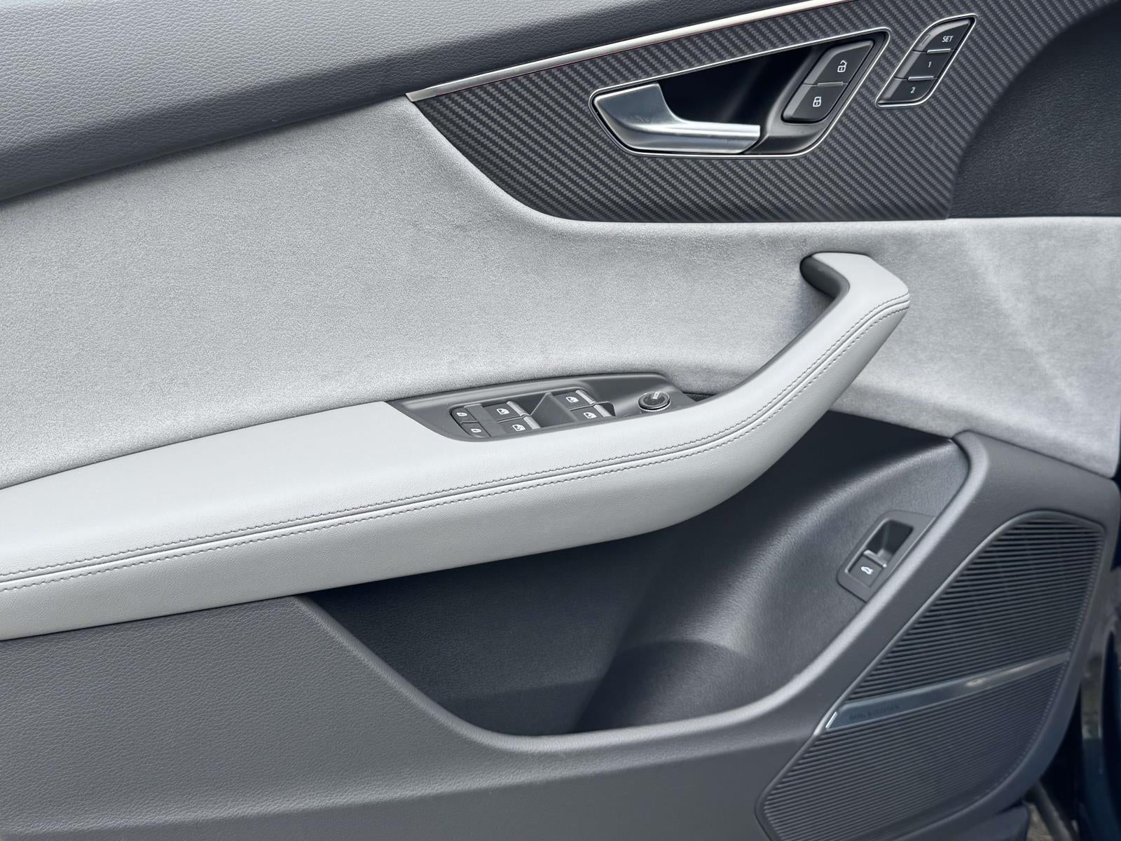 2026 Audi SQ8 4.0T Premium Plus