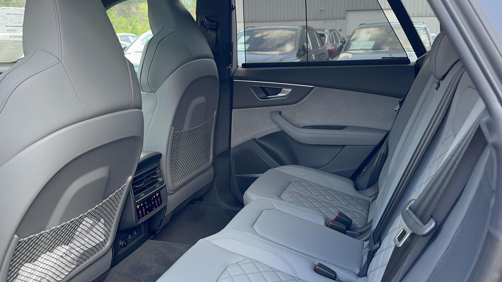 2026 Audi SQ8 4.0T Premium Plus