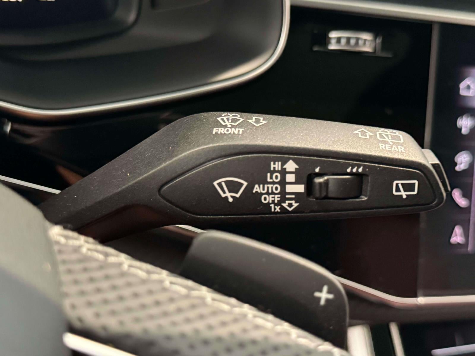2026 Audi SQ8 4.0T Premium Plus