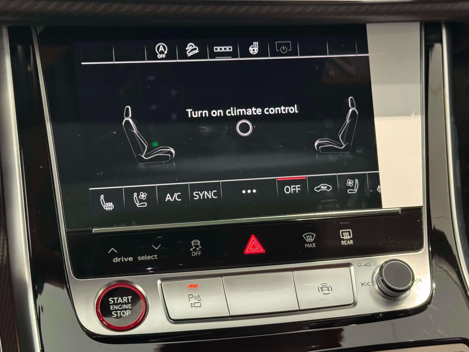 2026 Audi SQ8 4.0T Premium Plus