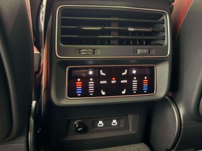 2026 Audi SQ8 4.0T Premium Plus