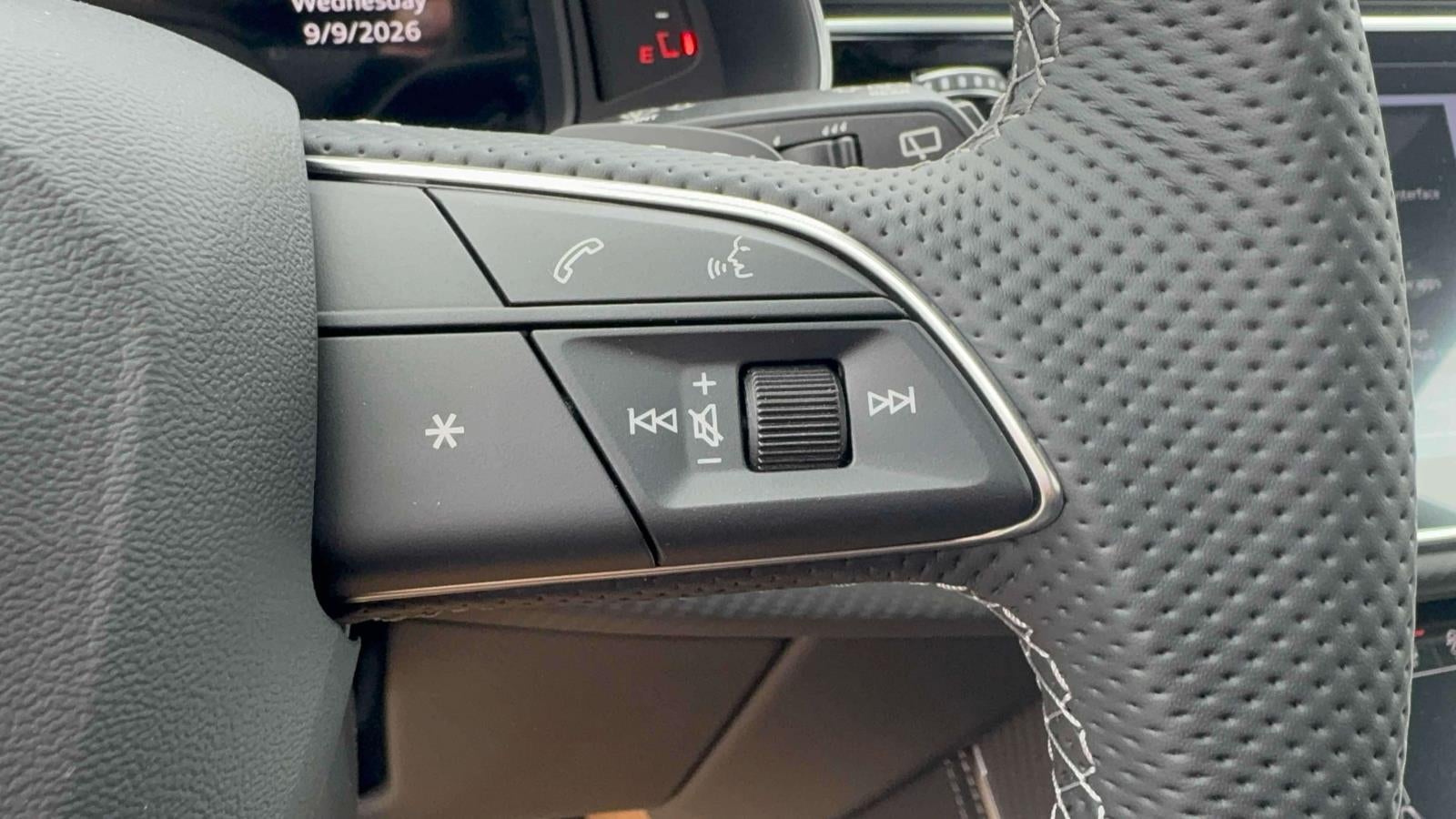 2026 Audi SQ8 4.0T Premium Plus