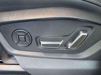 2026 Audi SQ7 Premium Plus