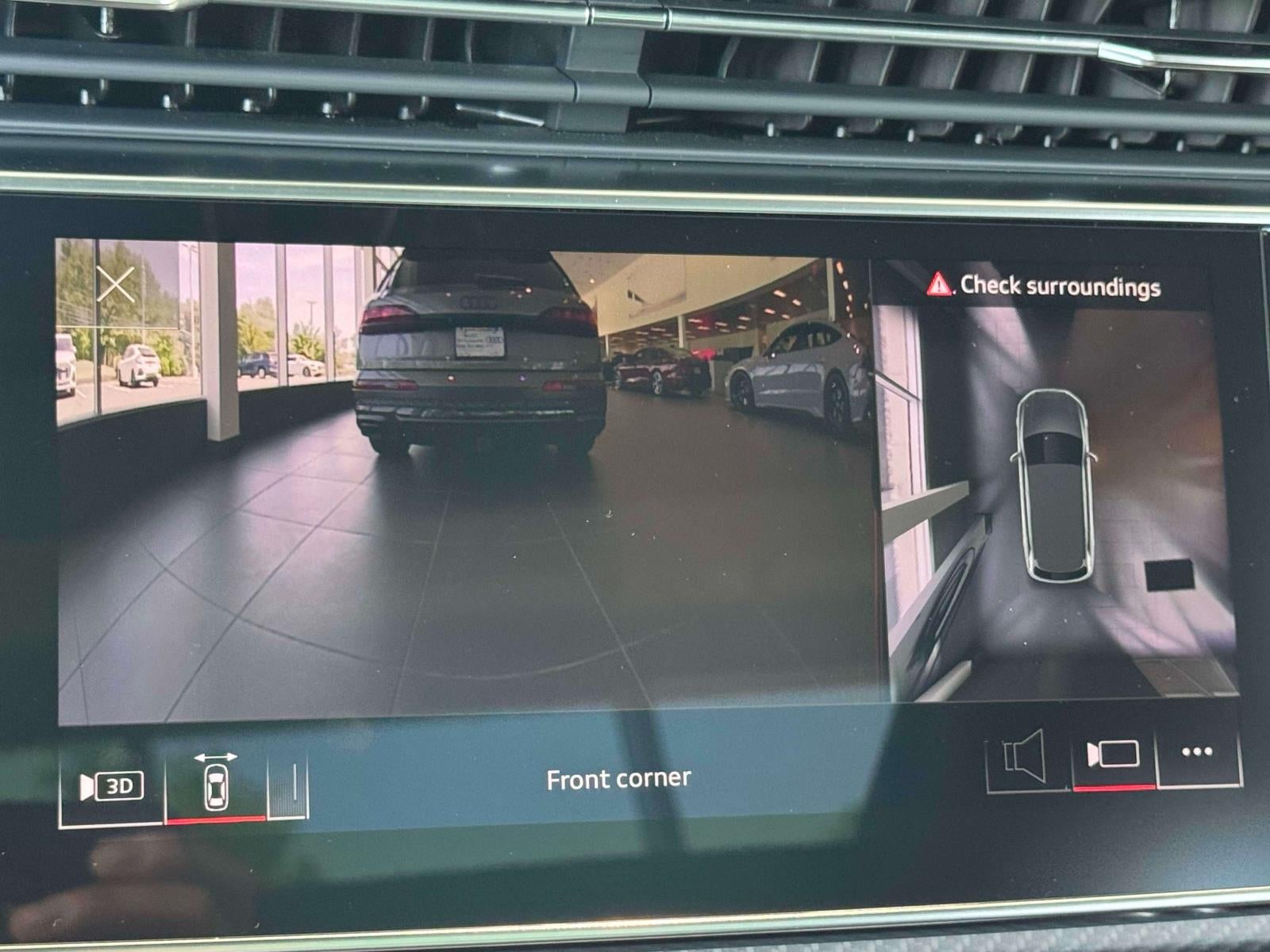2026 Audi SQ7 Premium Plus