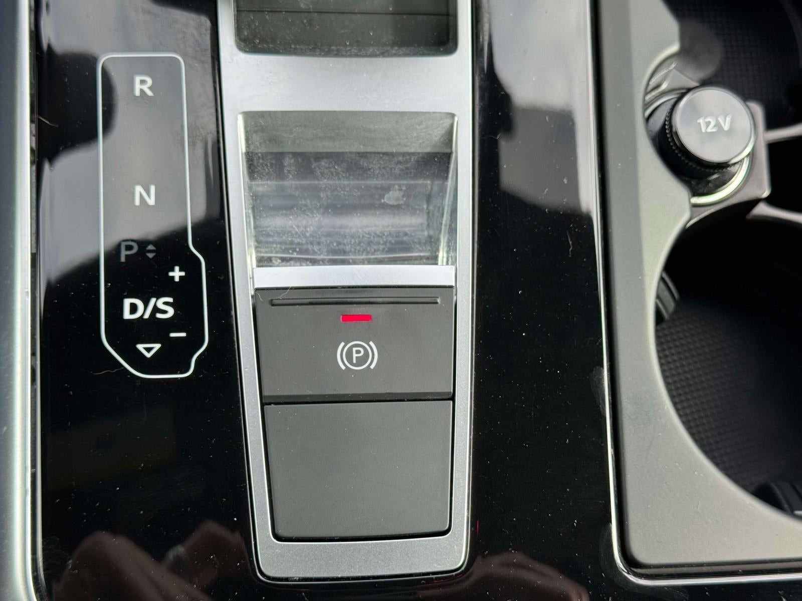 2025 Audi Q8 Premium Plus 55 TFSI quattro