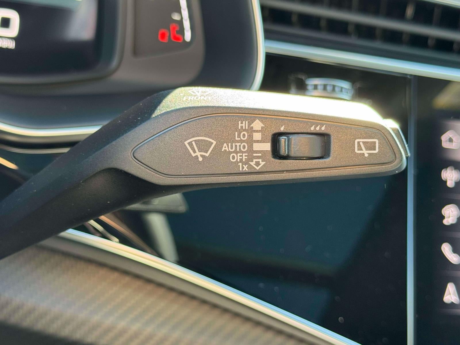 2025 Audi SQ8 4.0T Prestige