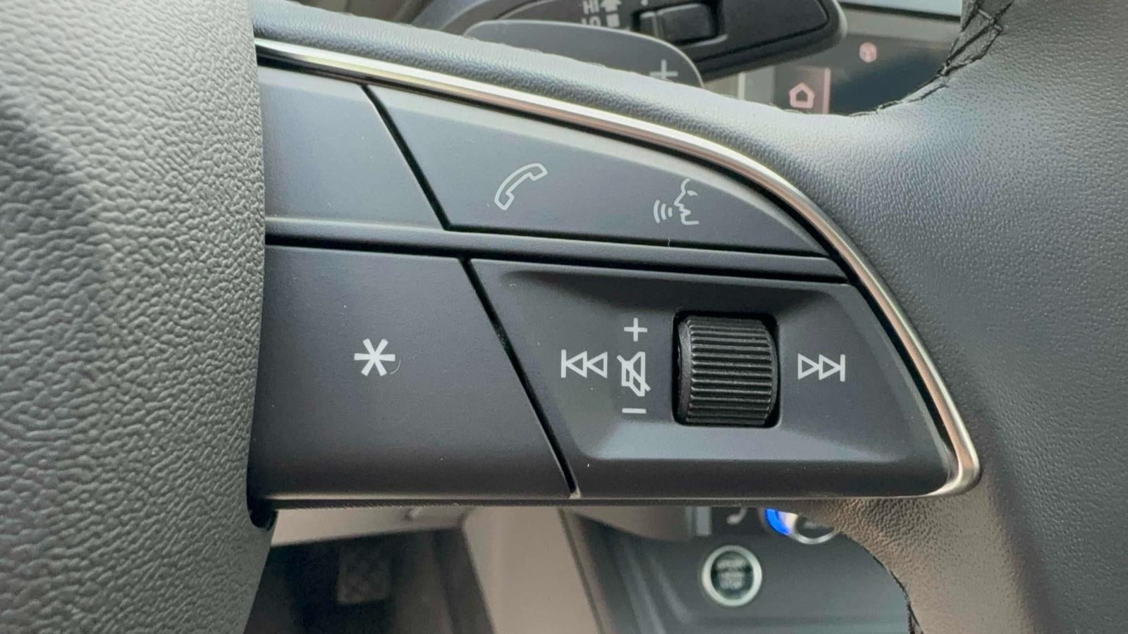 2025 Audi Q3 Premium