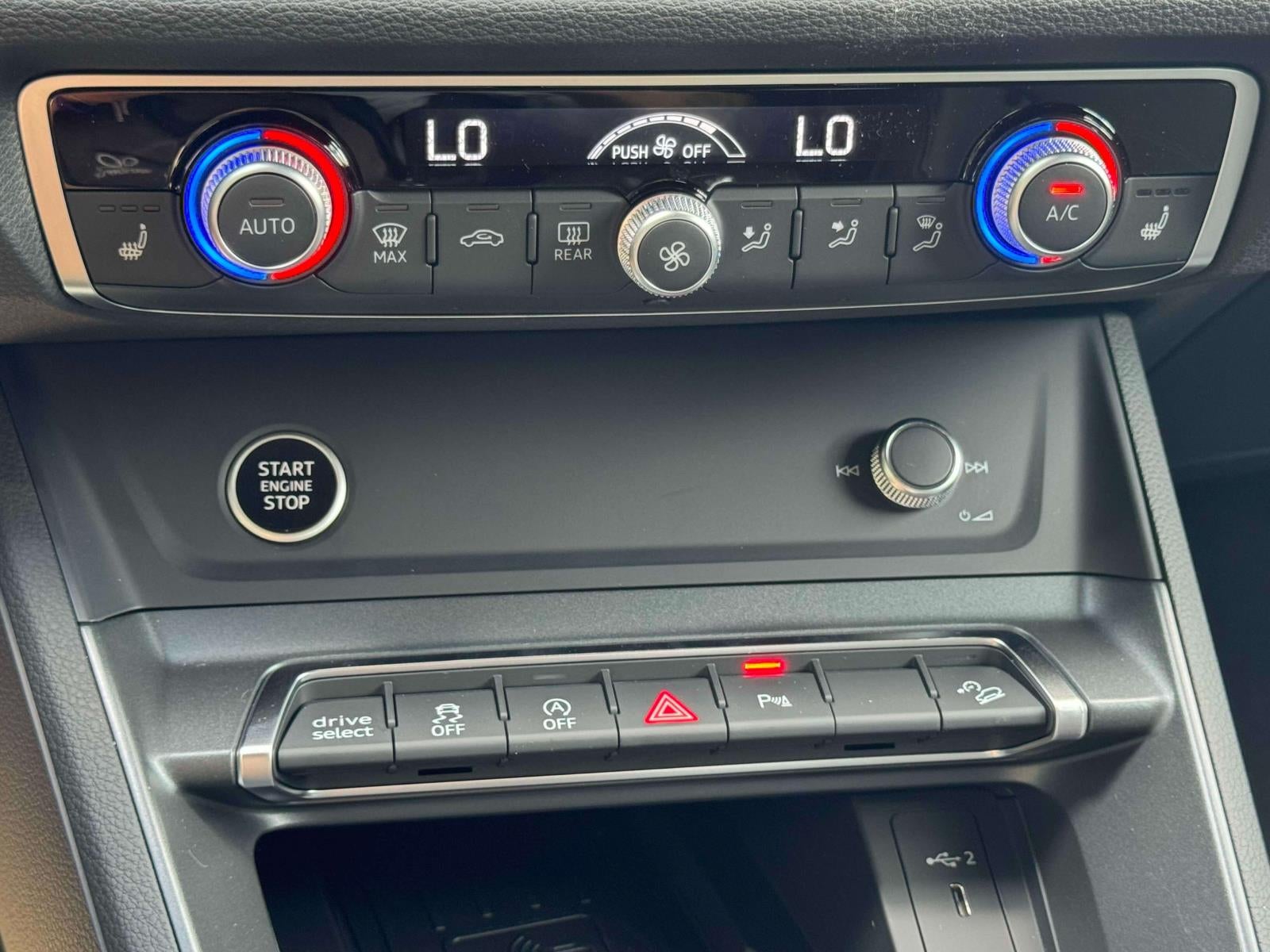 2025 Audi Q3 Premium