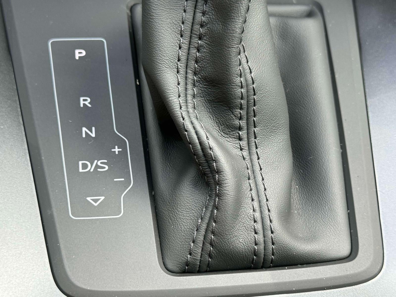 2025 Audi Q3 Premium