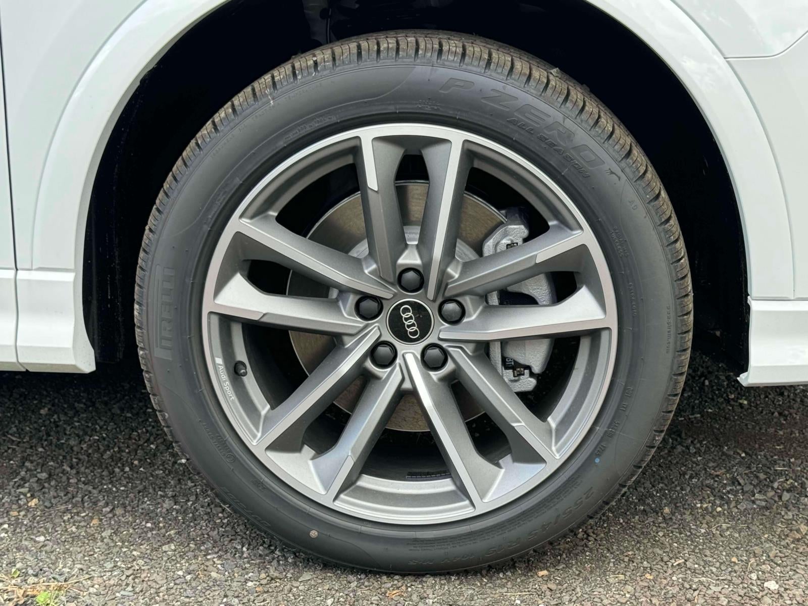 2025 Audi Q3 Premium