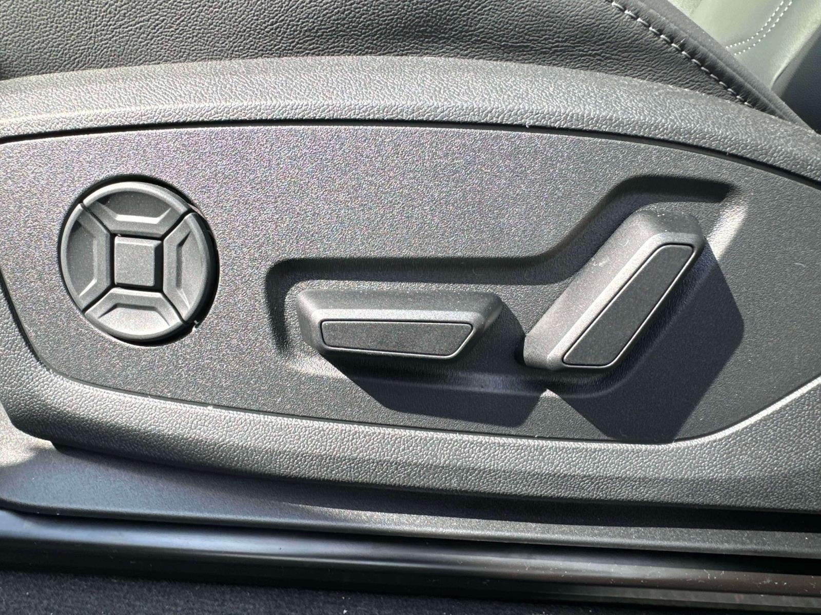 2025 Audi Q3 Premium