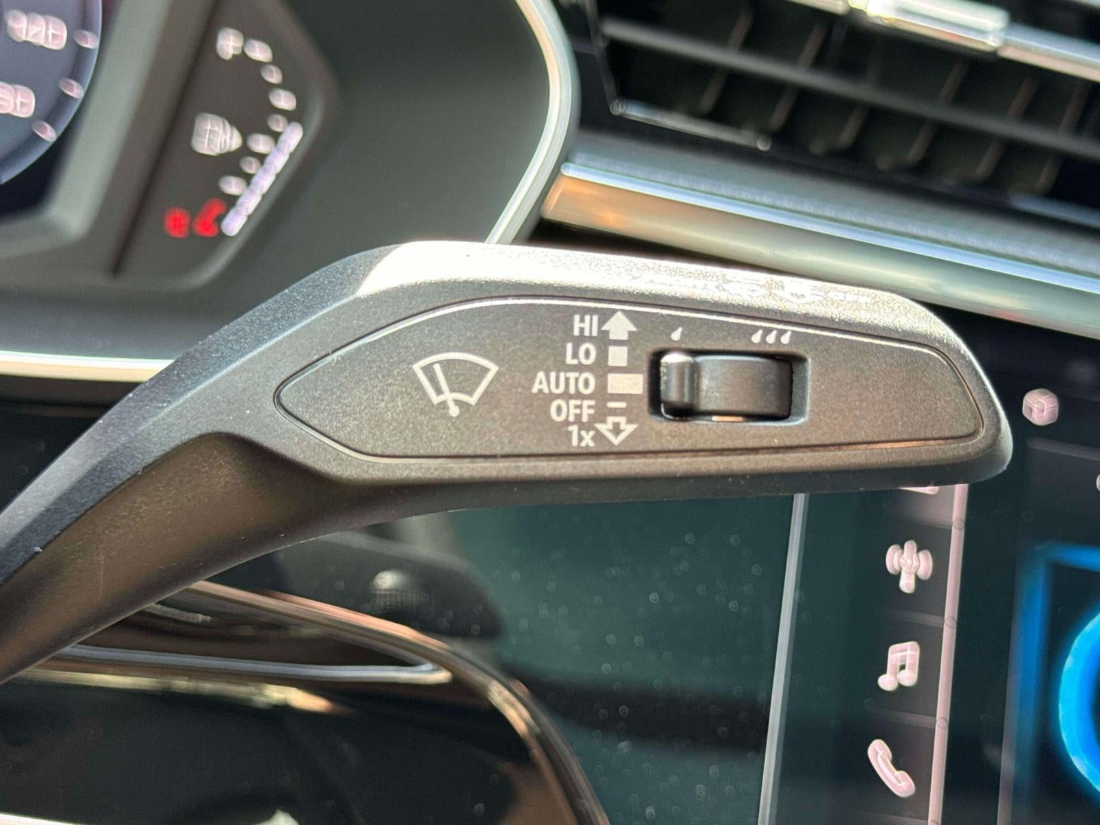 2025 Audi Q3 Premium