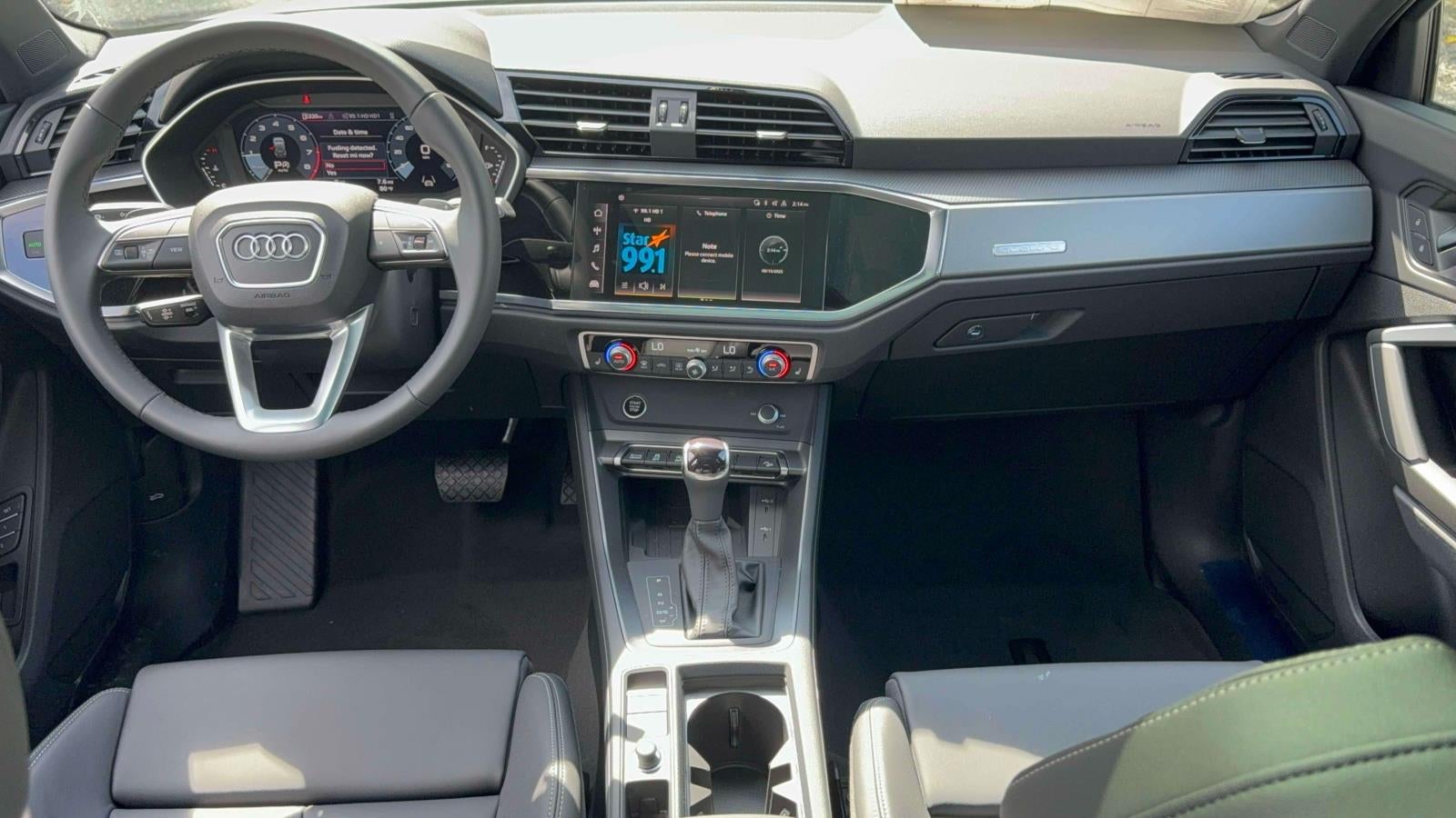 2025 Audi Q3 Premium