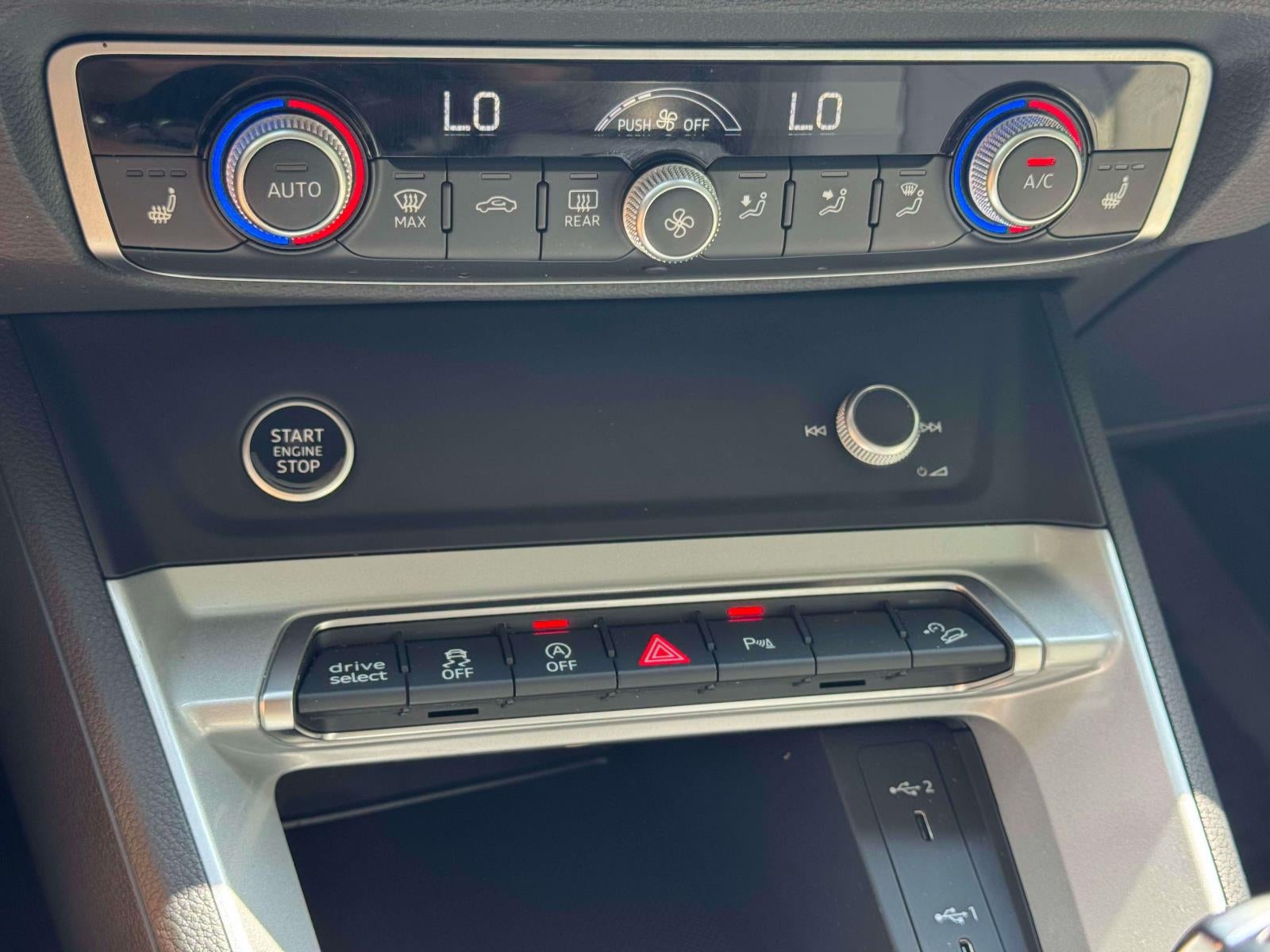 2023 Audi Q3 S line Premium 45 TFSI quattro