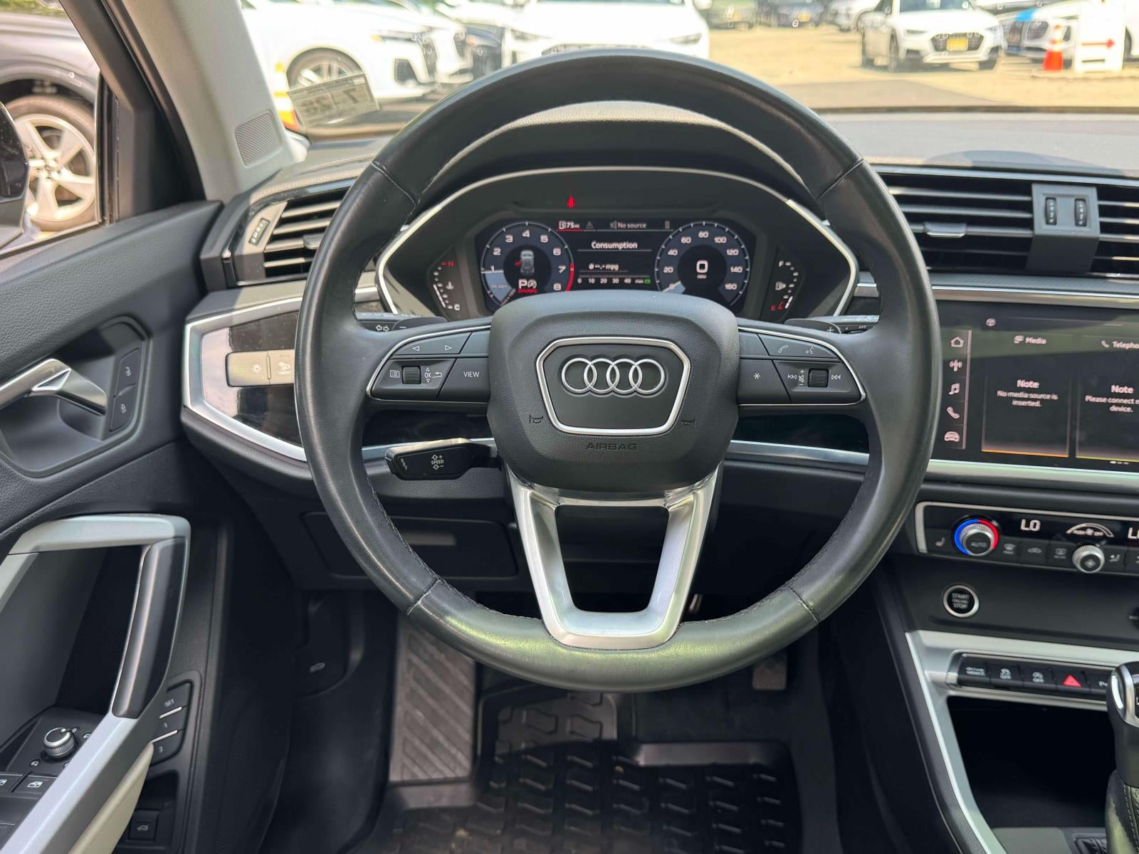 2023 Audi Q3 S line Premium 45 TFSI quattro