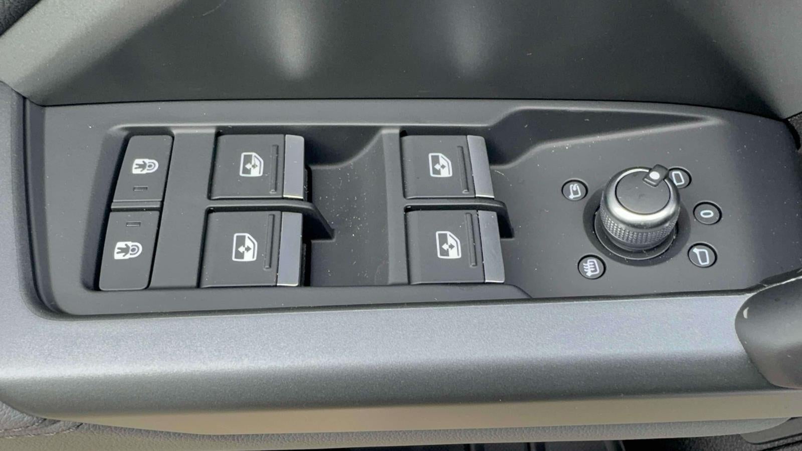 2025 Audi Q3 Premium