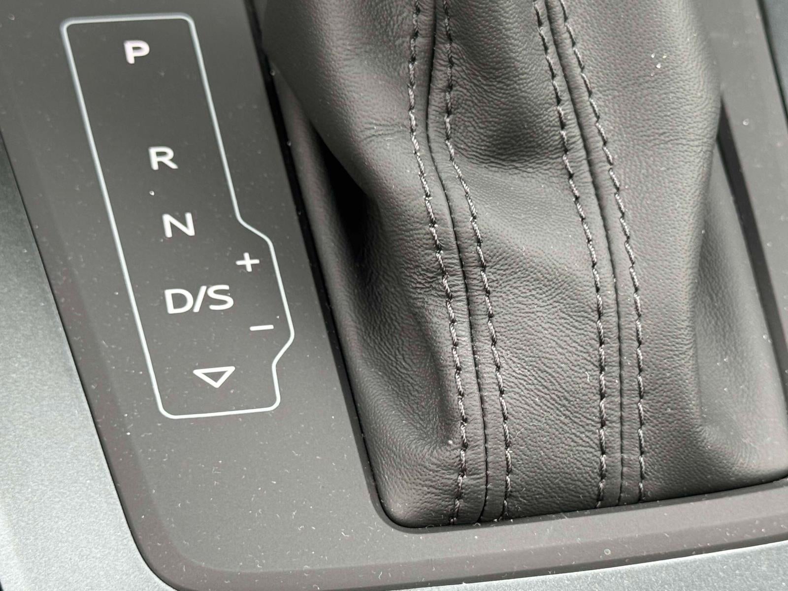 2025 Audi Q3 Premium