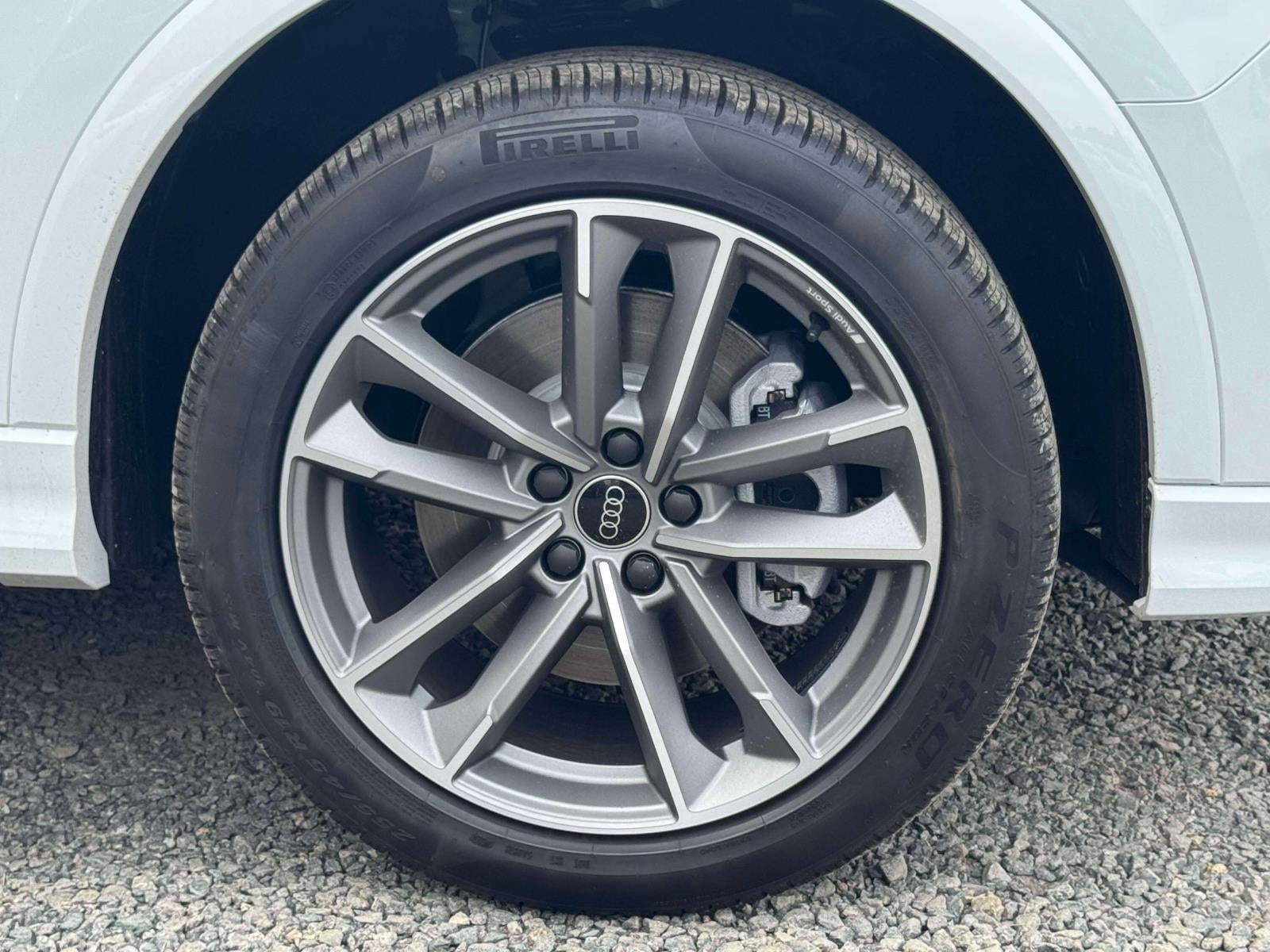 2025 Audi Q3 Premium