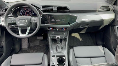 2025 Audi Q3 Premium