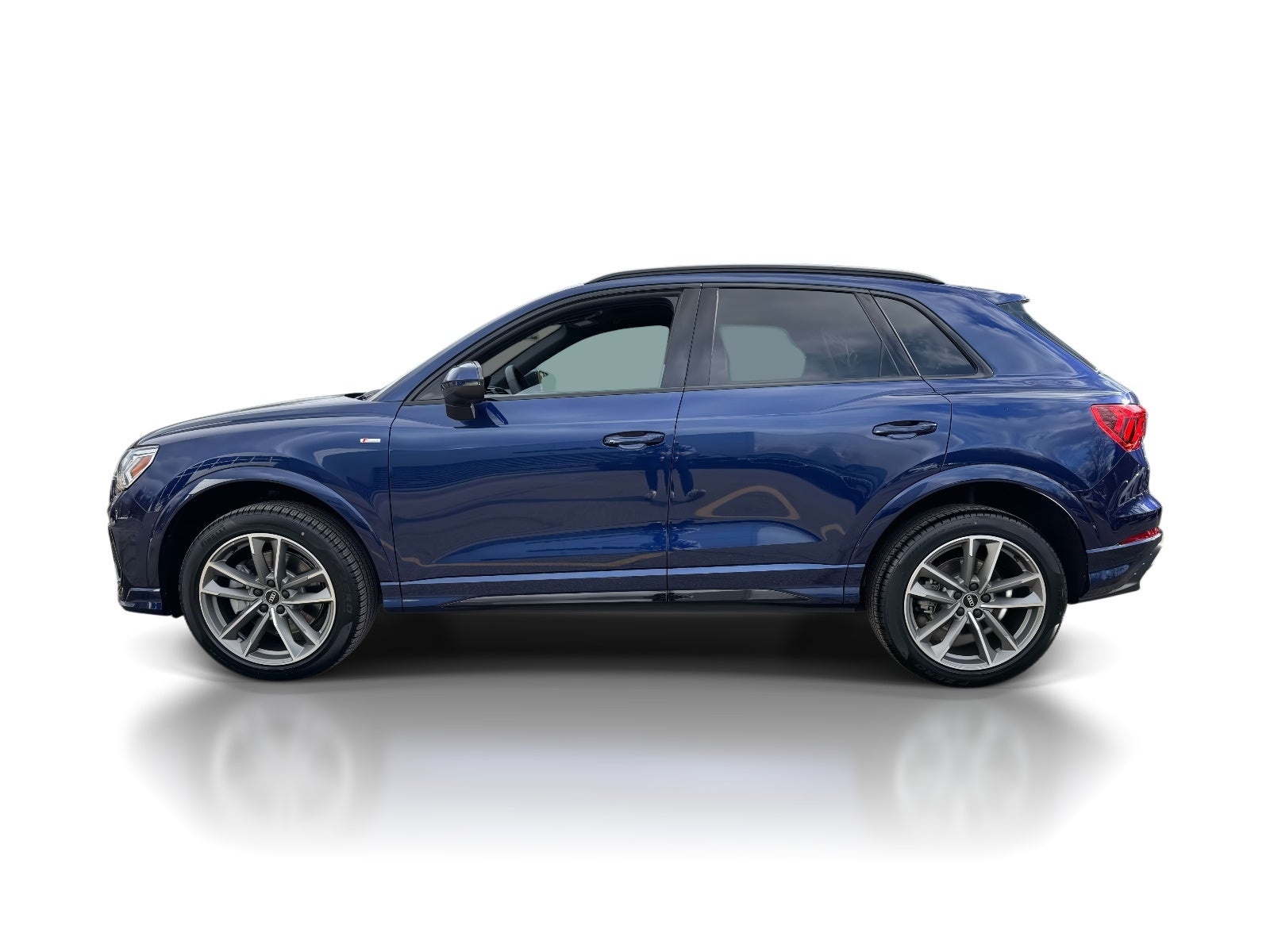 2025 Audi Q3 Premium