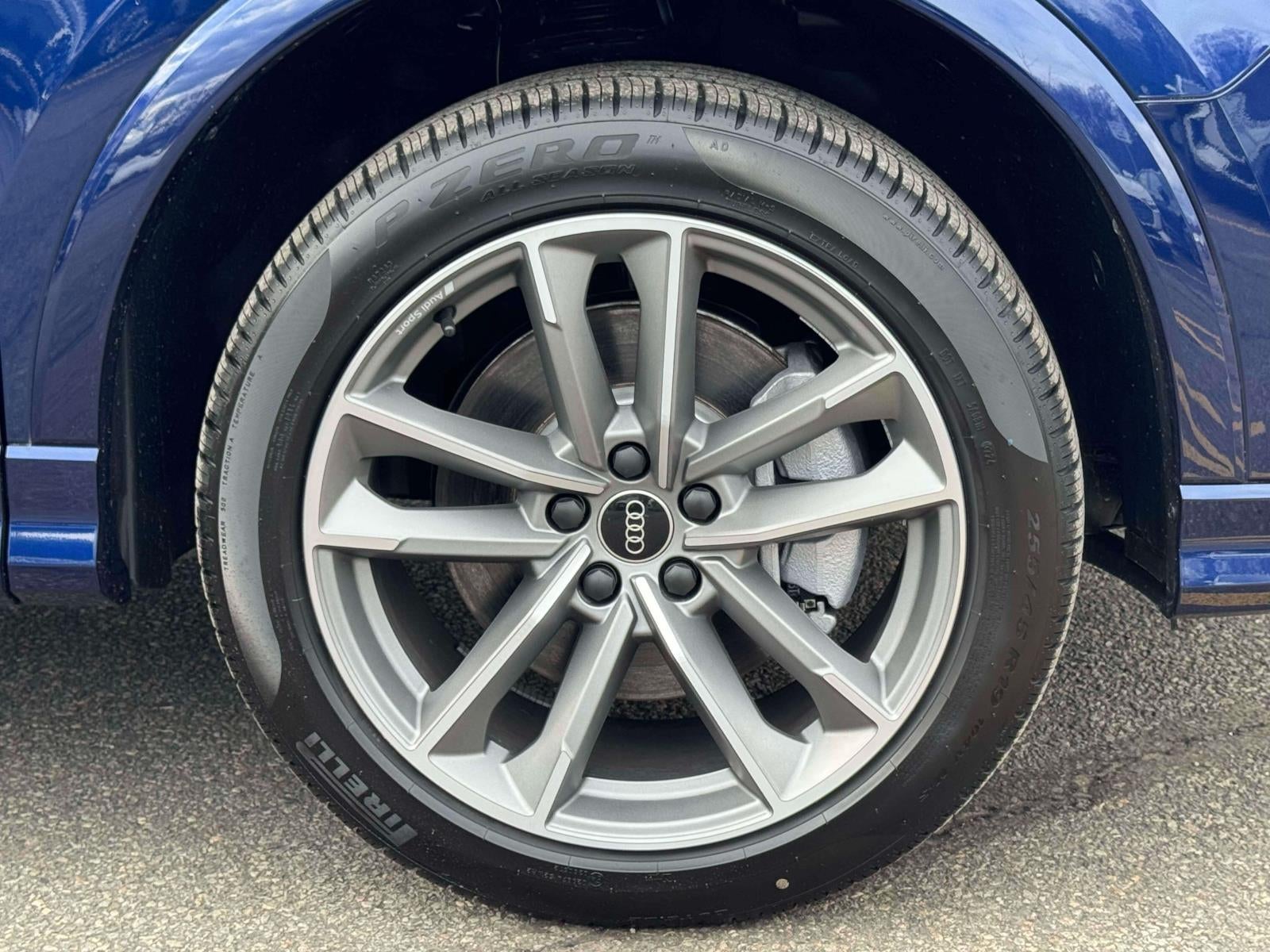 2025 Audi Q3 Premium