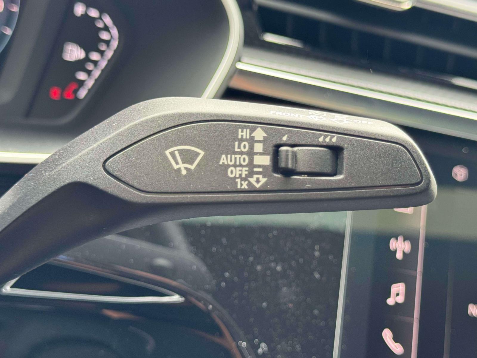 2025 Audi Q3 Premium