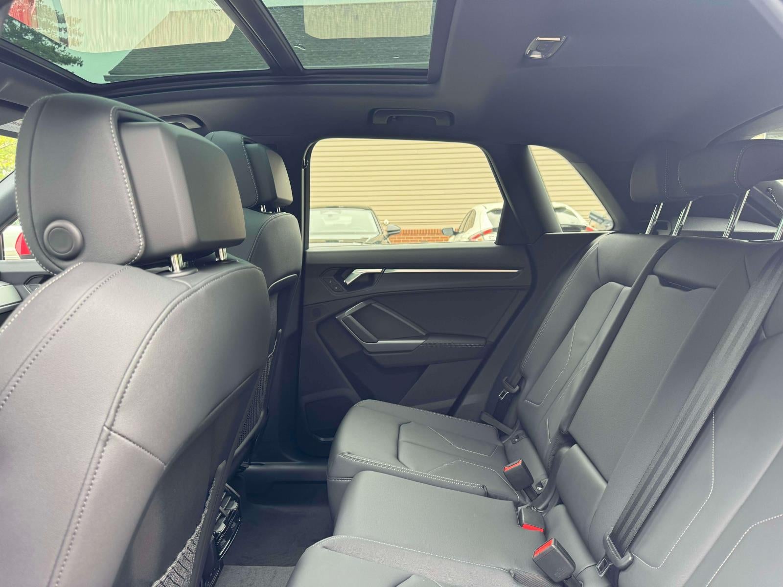 2025 Audi Q3 Premium