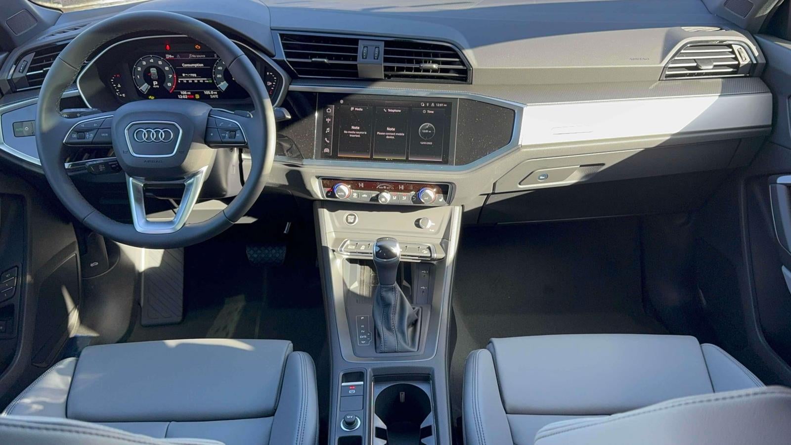 2025 Audi Q3 Premium