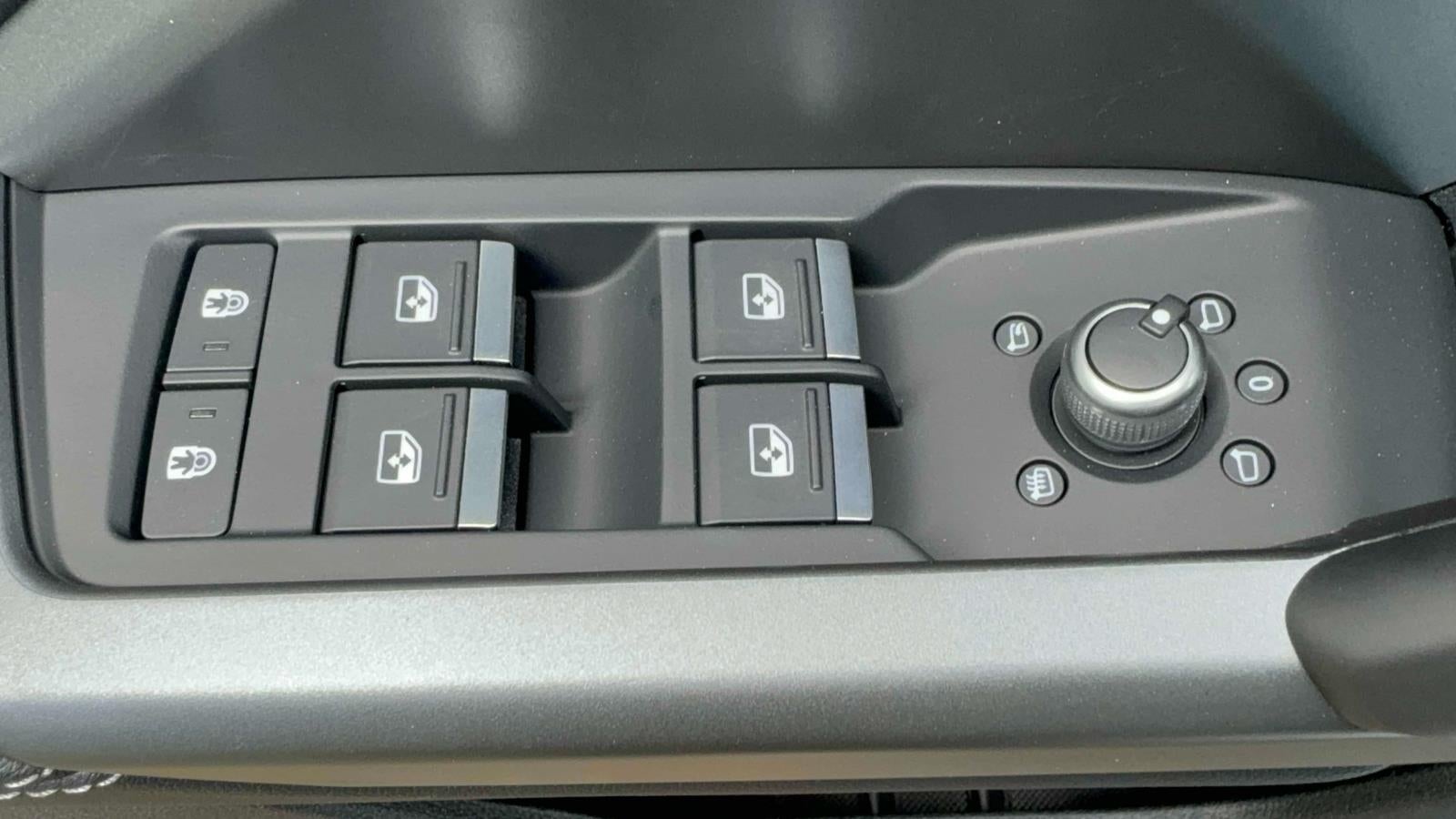 2025 Audi Q3 Premium