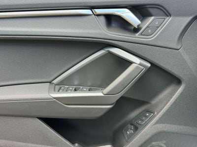2025 Audi Q3 Premium